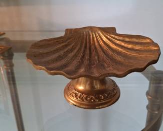 Vintage Brass Scallop Shell Trinket Dish or Ashtray with Pedestal Base second image