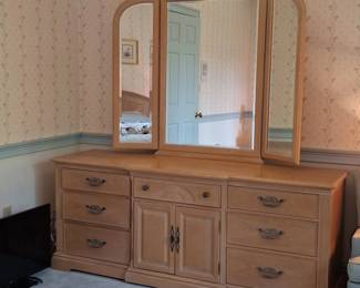 Bernhardt Light Oak Dresser with TriFold Mirror second image