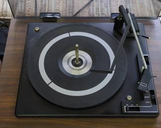 Panasonic Stereo Turntable System third image