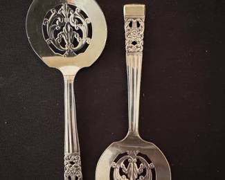 Community Plate Coronation Pattern Miniature Serving Spoons