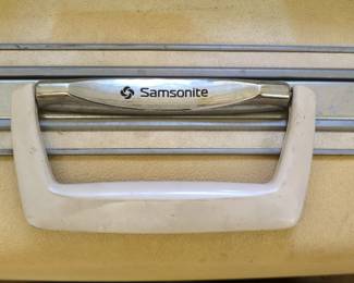 Samsonite Silhouette Luggage Set second image