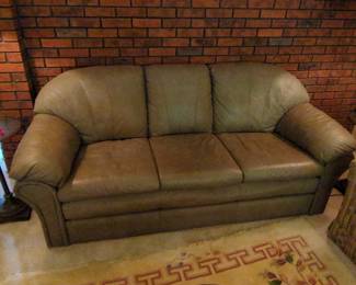 Salerno Leather Sofa by American Style