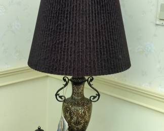 Rembrandt Lamps Masterpieces Urn Table Lamp, Design 
