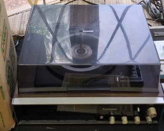 Panasonic Stereo Turntable System