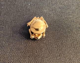 Coro Rhinestone Frog Brooch second image