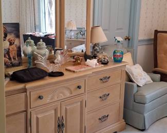 bernhardt triple dresser