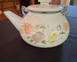 Vintage Temptations Enamelware Kettle  Floral Pattern