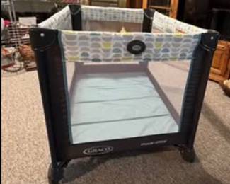 Graco Pak-N-Play Like New