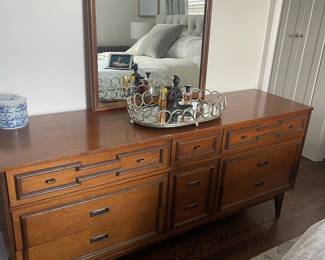 Bassett MCM dresser with mirror 