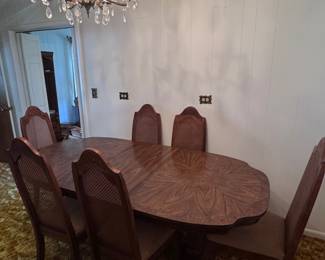 Vintage Bernhardt Dining Table
