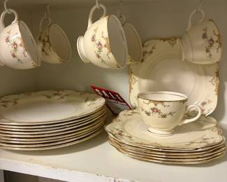 Homer Laughlin Eggshell Nautilus set