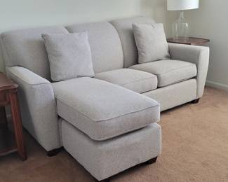 PRESALE - $400 BARELY USED LA-Z-BOY LA-Z-BOY PIPER QUEEN SLEEP SOFA WITH OTTOMAN/CHAISE(CURRENTLY LIST $1,900) THIS WAS PURCHASEHD IN 2022 Turn any room into a stylish and functional guest room with the Piper queen sleep sofa with chaise. The Piper's sleek, smooth style fits into just about any decor from ultra-modern to comfortably casual. Simple, smooth premier standard seats offer long-lasting comfort and support while the sleek, streamlined arms and decorative wood legs bring just enough elegance. The unique addition of the chaise offers even more space to relax, with the versatility to place the chaise cushion and ottoman on the left or right. And then the sleeper opens up to become a comfortable Queen bed complete with a supreme comfort quilted innerspring mattress. Features  Recommended for Tall scale (5'10" to 6'2"). Includes two 20" accent pillows. Total length of sleeper when bed is pulled out and fully extended is 89". Padded outside arms and backs. Ottoman included.