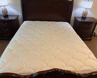 PRESALE - $200 BROYHILL QUEEN SLEIGHBED 66"W 56" H (mattress n box spring not for sale