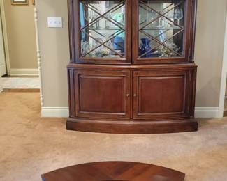 PRESALE - $500 STUNNING BETTER HOMES AND GARDEN LIGHTED CHINA  CABINET