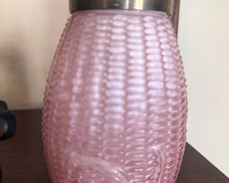Vintage Fenton LG Wright Pink Corn Maize  Shaker