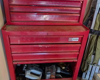 Tool chest