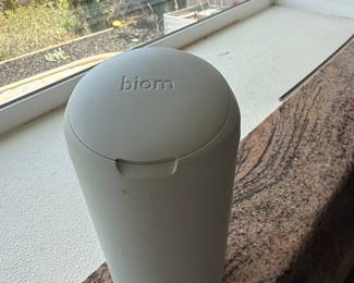 Biom Refillable Wipes Dispenser