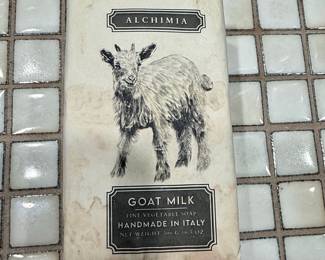 Alchimia Goat Milk Fine Vegetable Soap