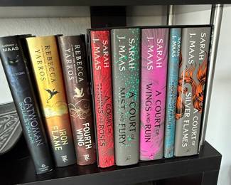 A Court of Thorns and Roses Series Books