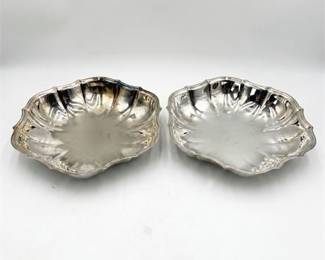 Pair of Leonard Silverplate Scalloped Serving Bowls