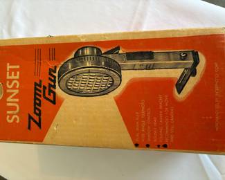 Vintage working Sunset zoom gun 