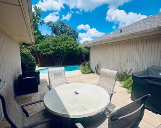 Outdoor patio furniture