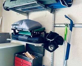 Tools and garage items