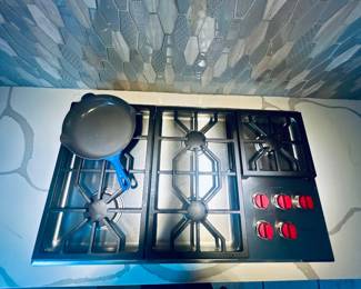 Wolf 5 burner gas range