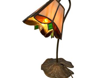 Tiffany Style Stained Glass Accent Lamp with Leaf Base