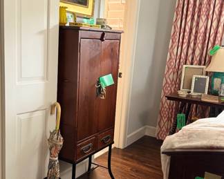 Hutch, Metal Collectibles, Original Art