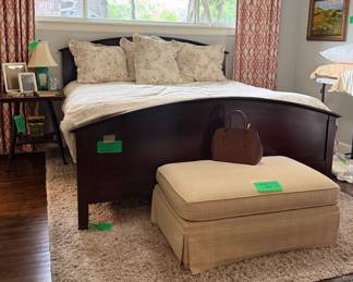King Size Bed, Linen Ottoman in EUC