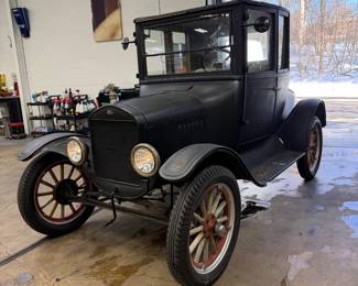 1925 Ford model T Coupe