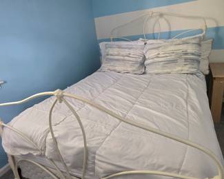 White iron bed