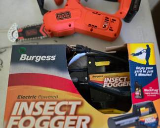 Pruning saw & insect fogger
