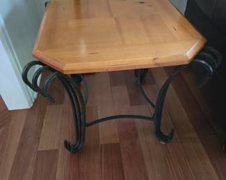 Second wood w/ metal base end table