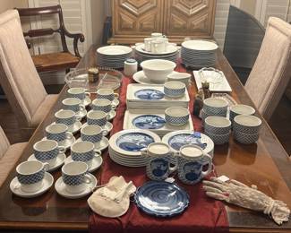 Dining sets