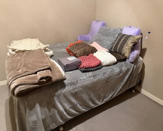 Bed, pillows, blankets