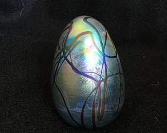Anton Intaglio Iridescent Art Glass Egg