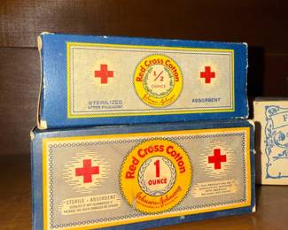 Johnson & Johnson Red Cross Cotton Boxes (1/2 oz and 1 oz)