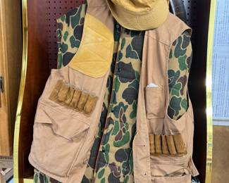 Vintage Duck Camo Hunting Vest and Hat Set - Caliber Sportsman's Apparel