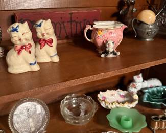 Vintage Ceramic Cat Figurines