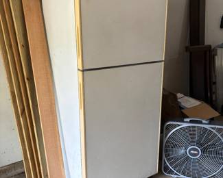Garage refrigerator