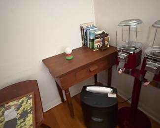 Paper shredder, and Vintage desk