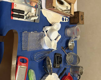 Lot 39: Assorted Kitchen Utensils and Small Appliances