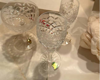 Lot 37: Waterford Powerscourt Crystal Glassware Set