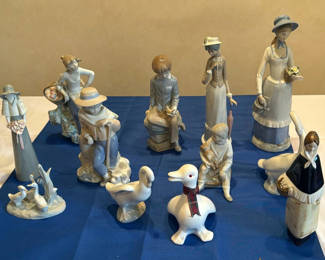 Lot 22: Assorted Porcelain Figurines of People and Animals