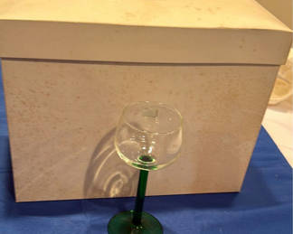 Lot 31: Wine Glasses