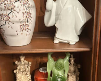 Lot 85: Decorative Asian-Style Figurines and Jars