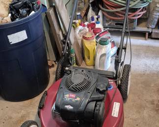 Lot 57: Toro Recycler 22 Inch Lawn Mower