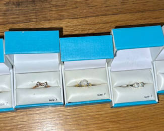 Lot 24: Five Rings in Blue Jewelry Boxes